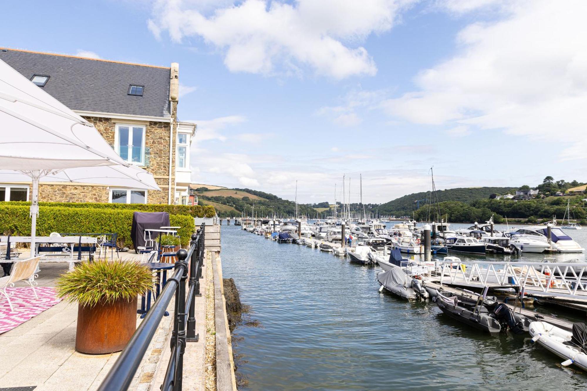 Dart Marina - Luxury Apartment On Marina Dartmouth Buitenkant foto