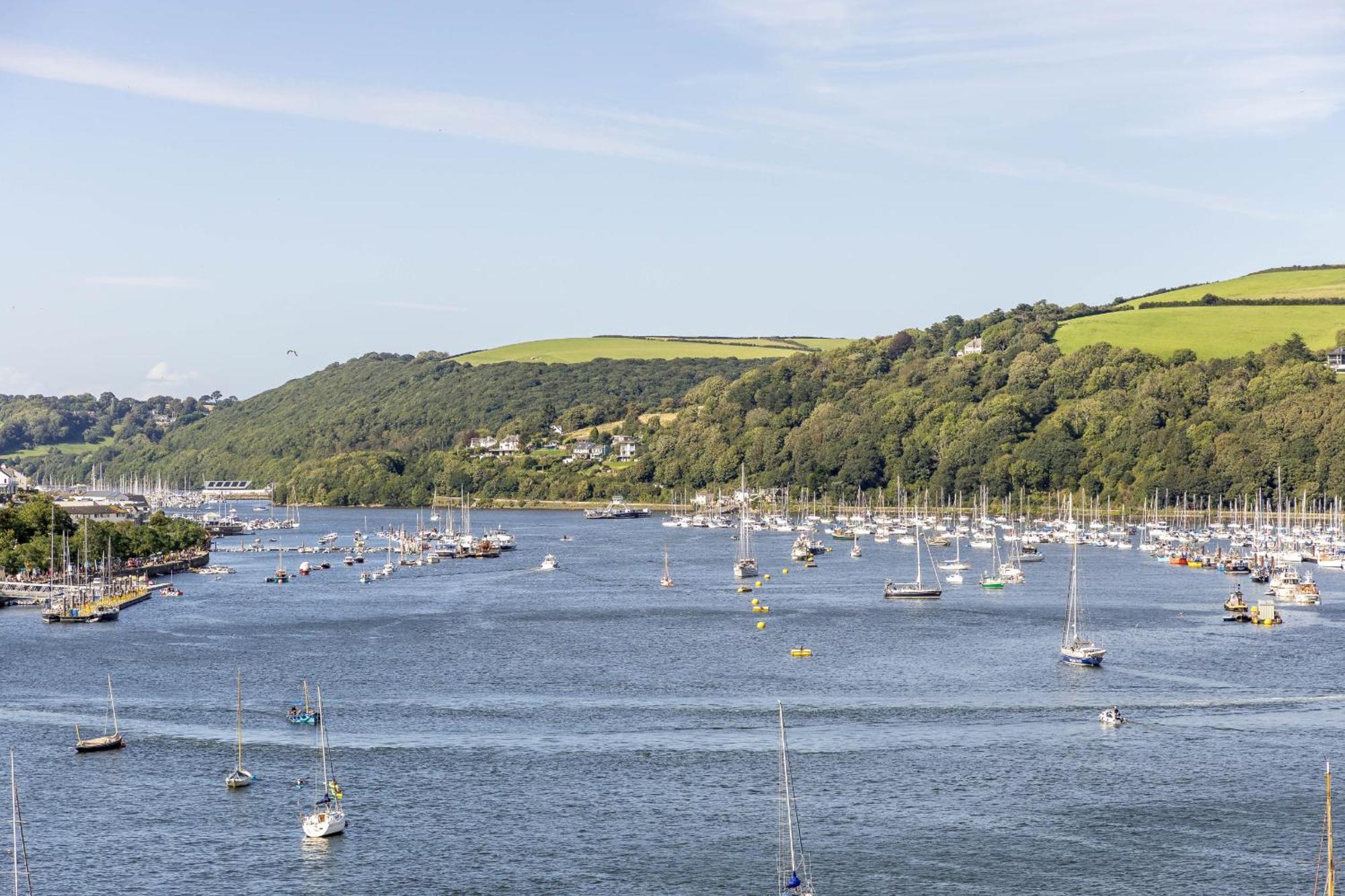 Dart Marina - Luxury Apartment On Marina Dartmouth Buitenkant foto